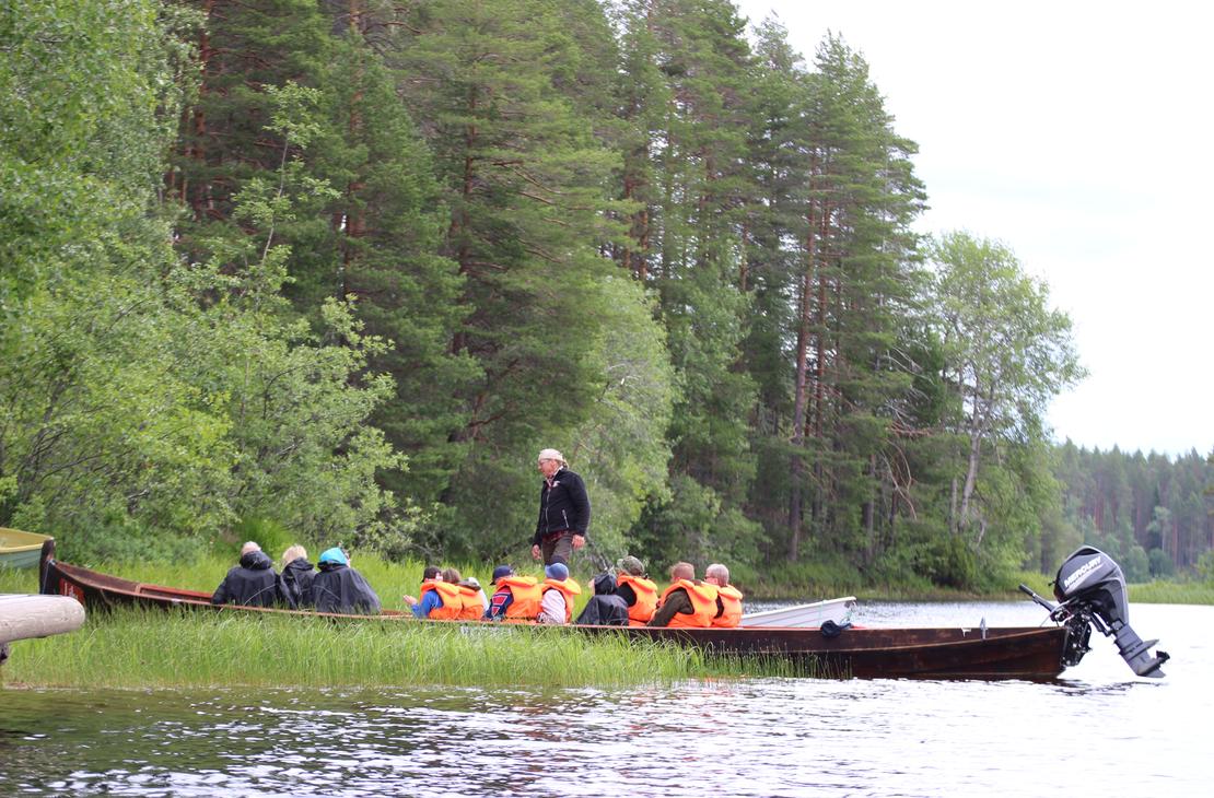 Petkelj&auml;rven laiturissa