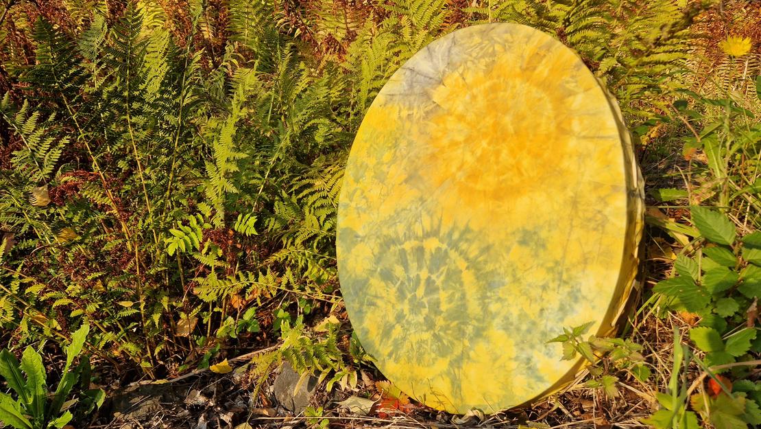 Kesärumpu n käsityönä valmistettu arvokas soitin.