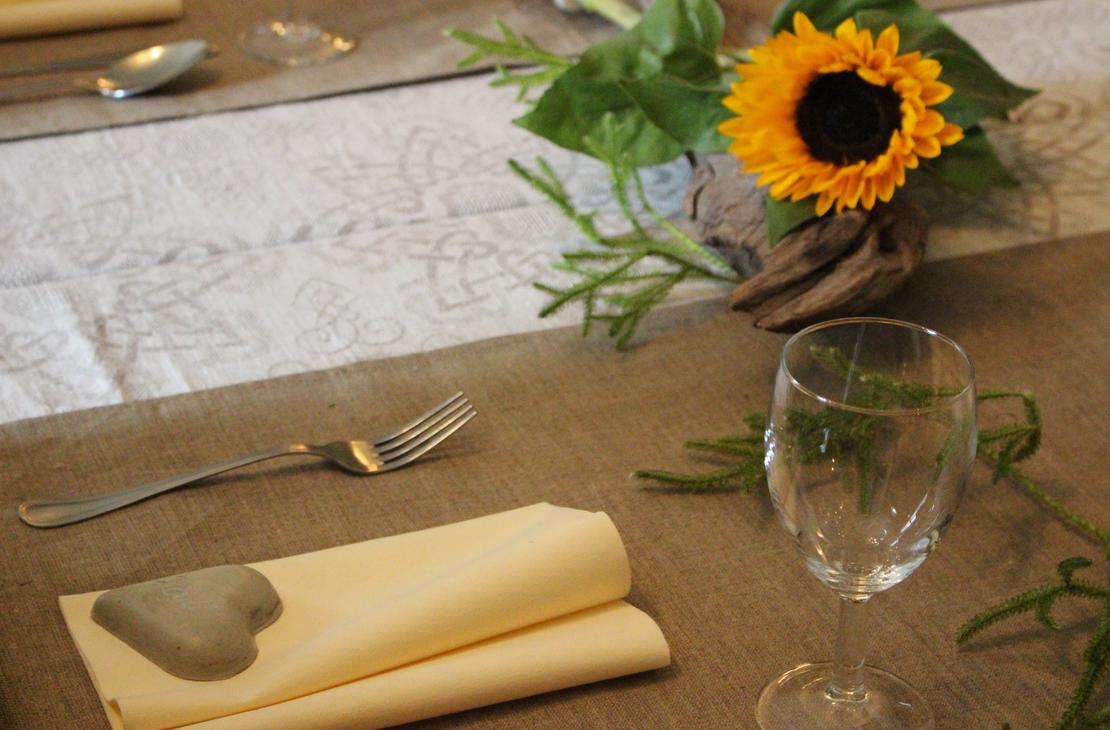 Hääjuhlien kattaus