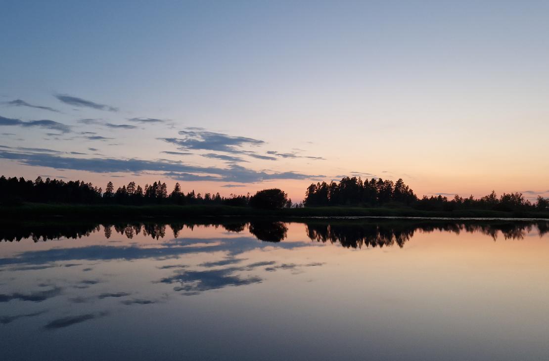 Kaunis iltamaisema Nuorajärveltä