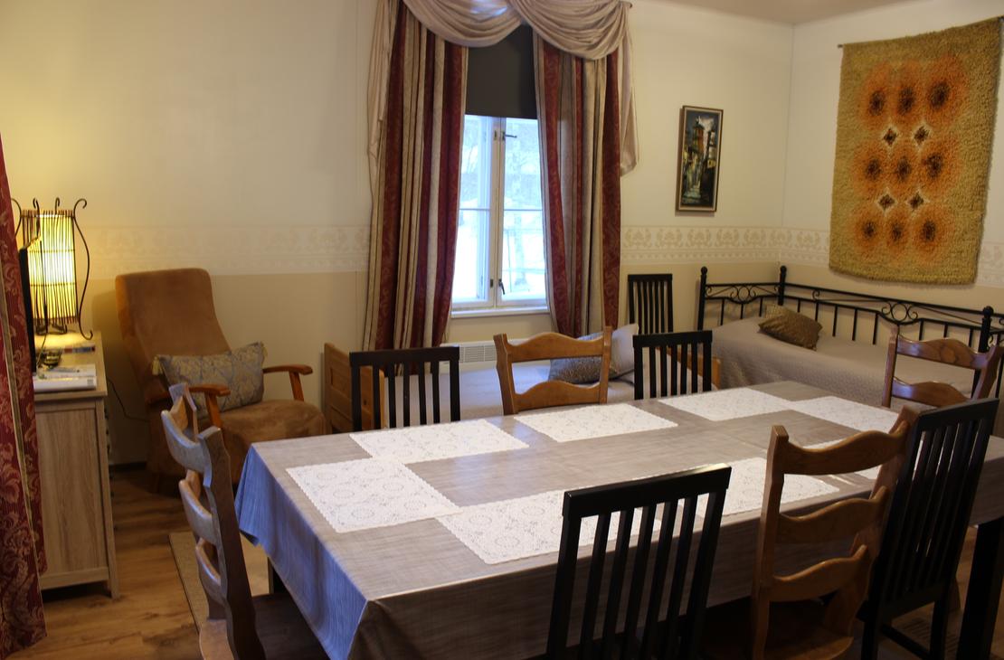 Suma-huoneiston tupakeitti&ouml;