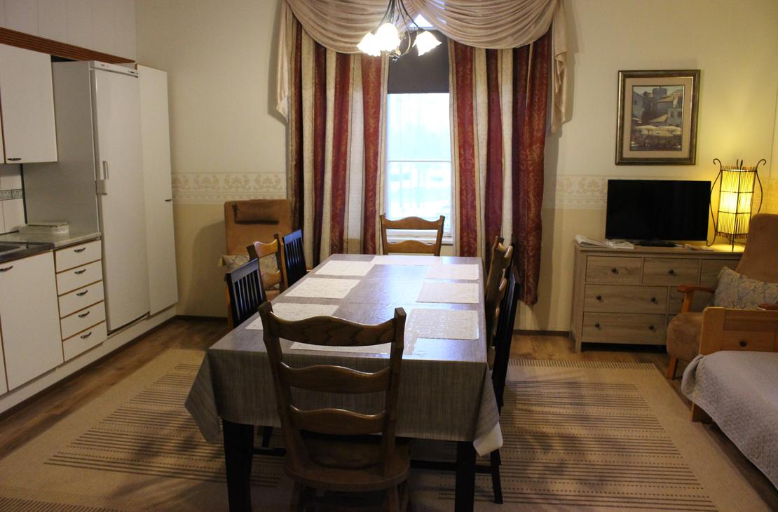 Suma-huoneiston tupakeitti&ouml;