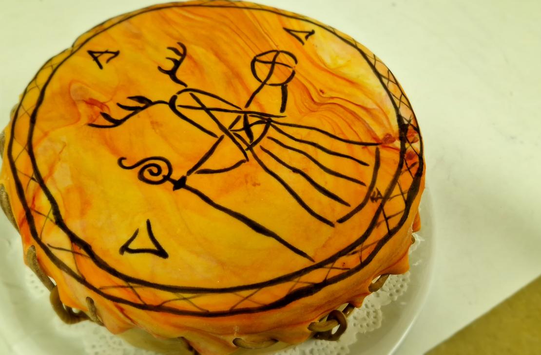 Fantasiakakut tilauksesta.