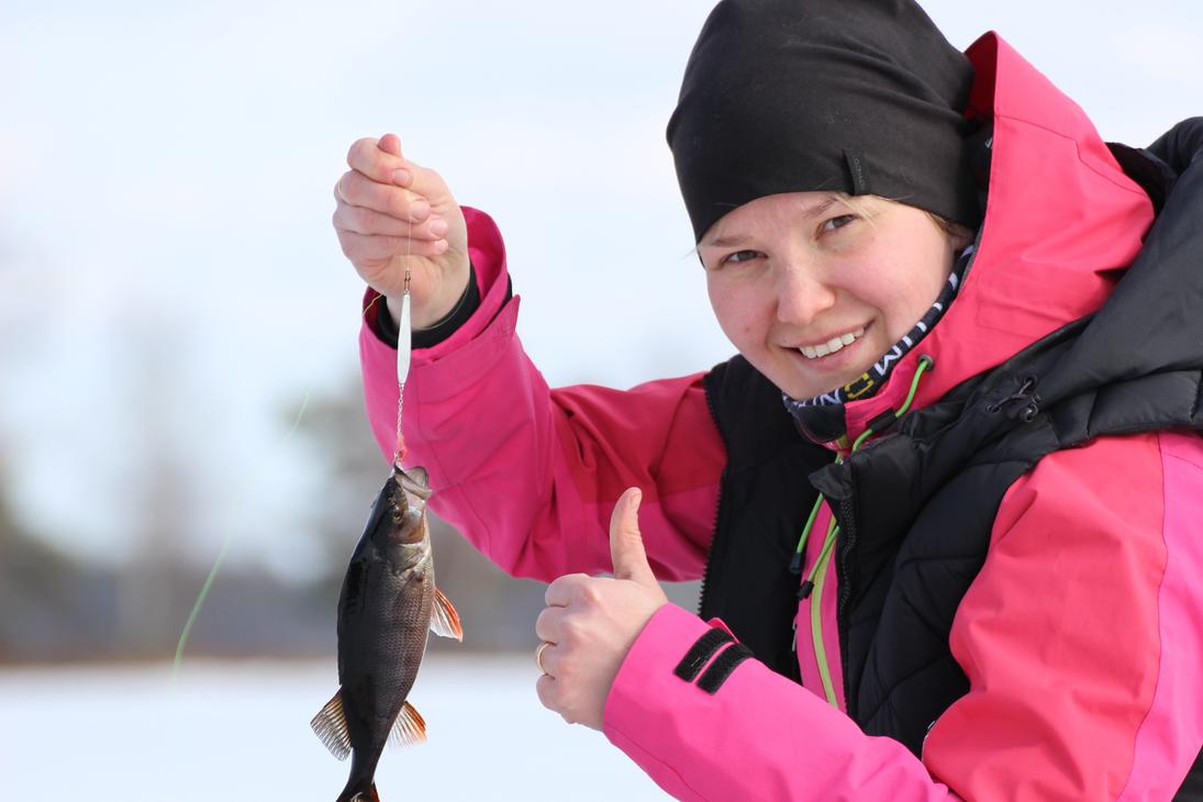 Pilkillä saa hyvällä tuurilla isoja ahvenia.