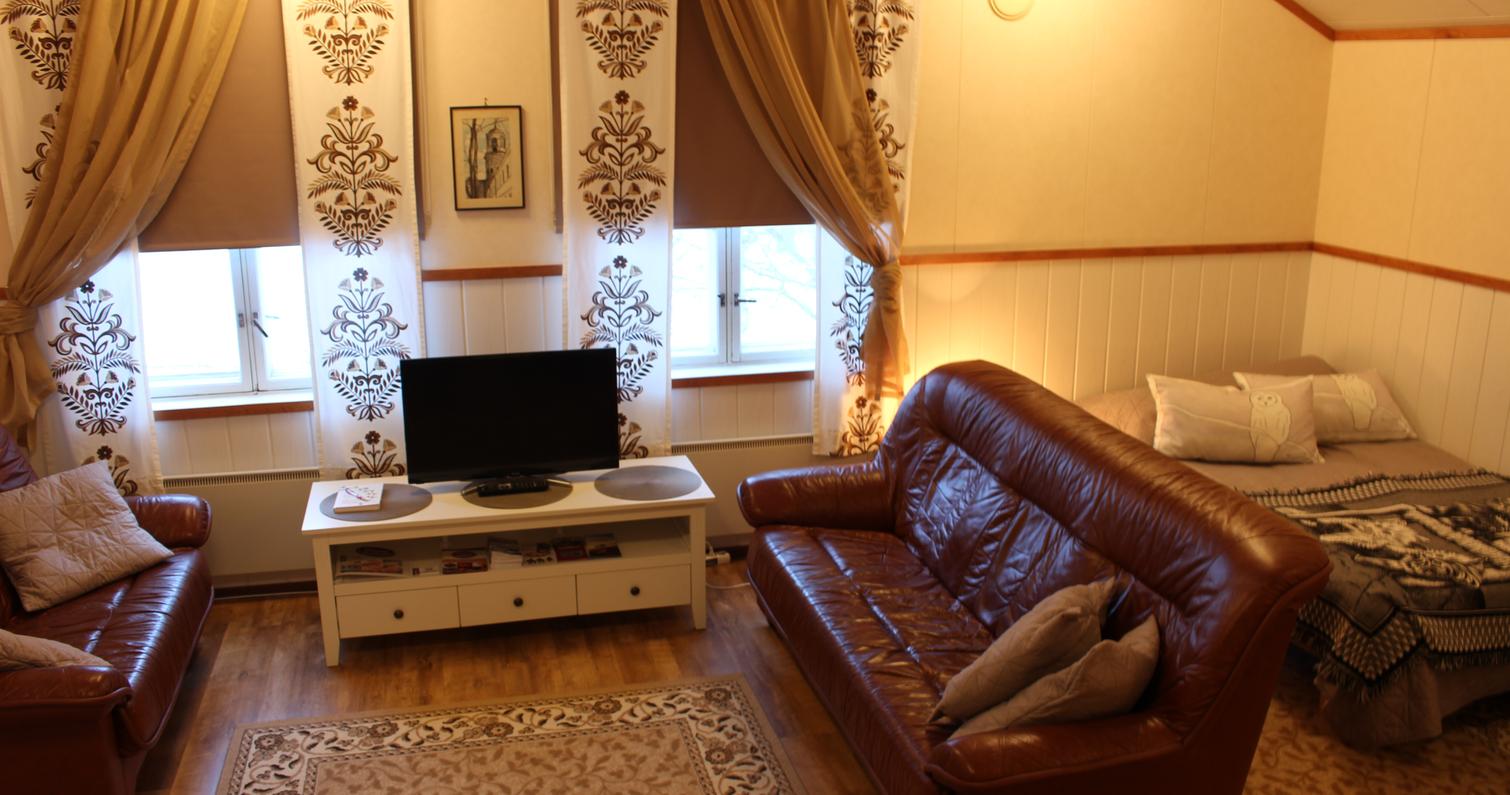 Kaplas-huoneiston olohuone