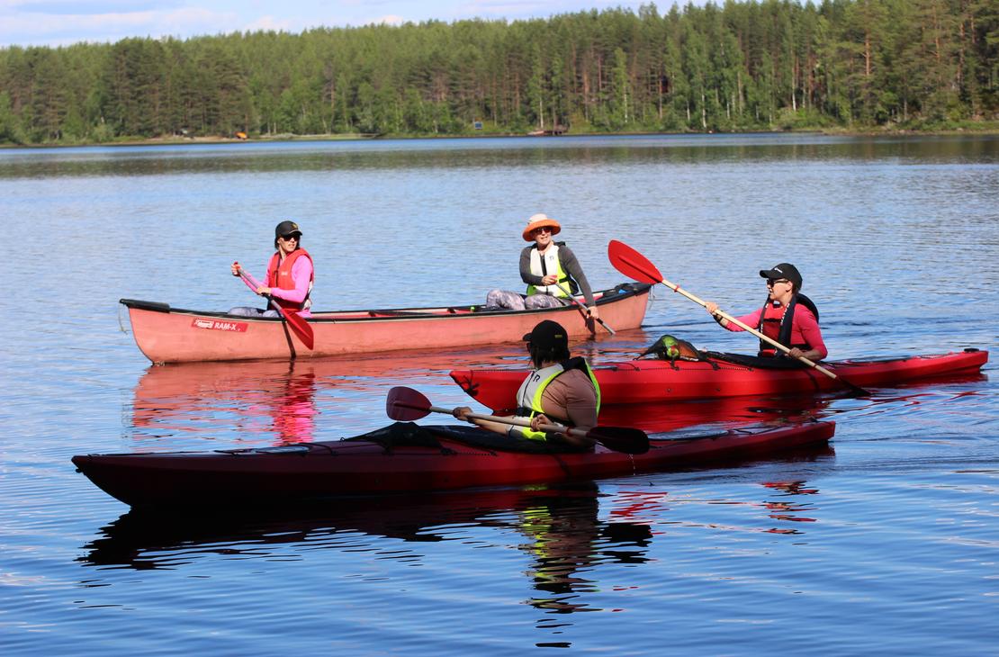 Melontaretkeläisiä
