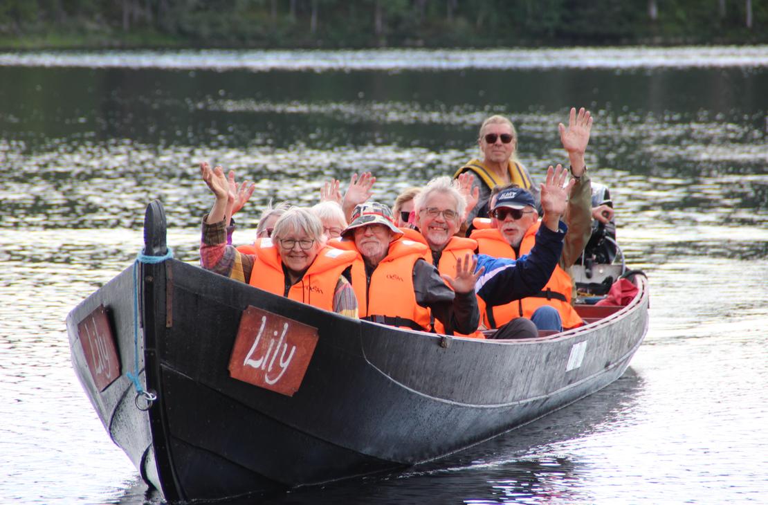 Jokiveneretkel&auml;iset vesill&auml;