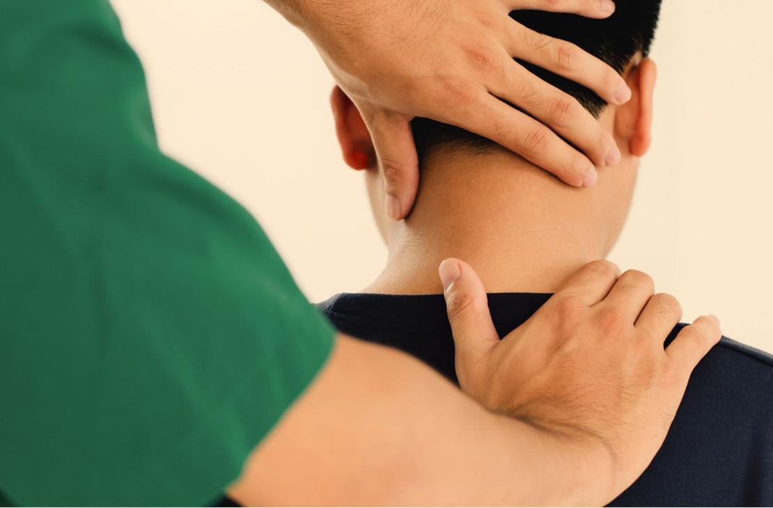 P&auml;&auml;hieronta on rentouttava hemmotteluhoito.