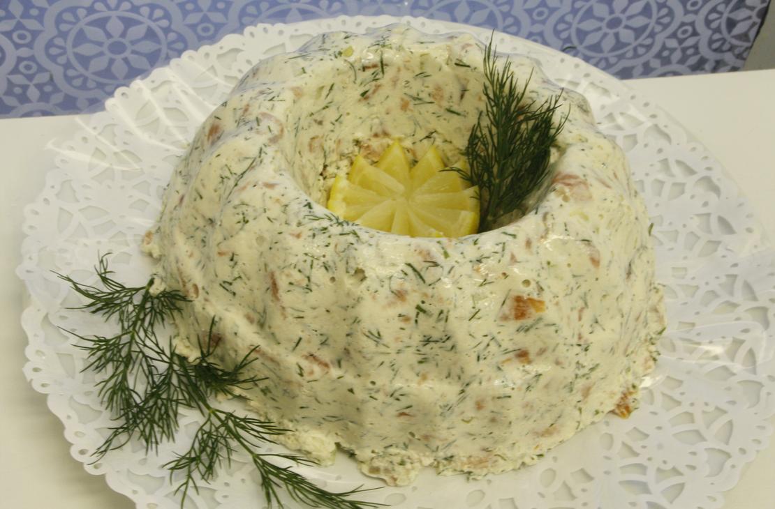 Mantan Majatalon kylmäsavulohihyytelö on herkullista.