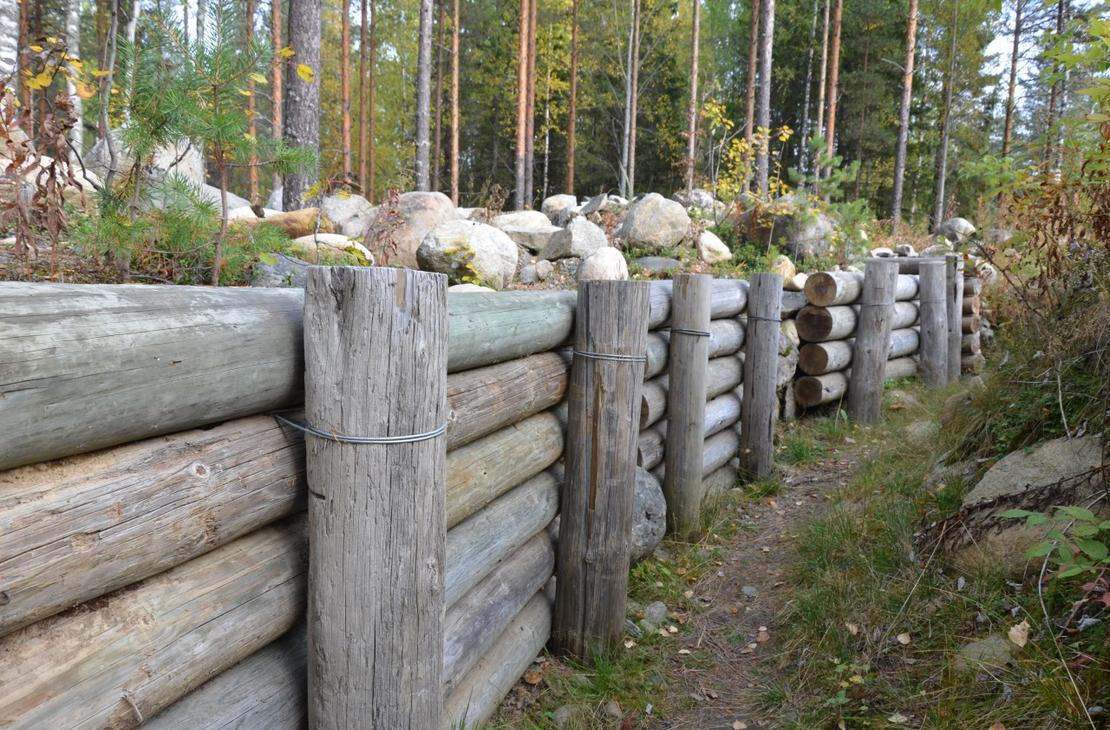 Taisteluvarustusta Öykkösenvaarassa